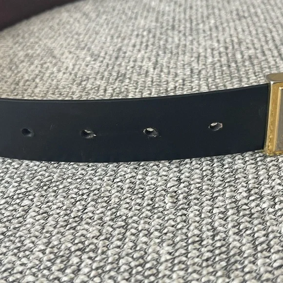 Yves Saint Laurent Black and Gold Leather Belt - Picture 13 of 16
